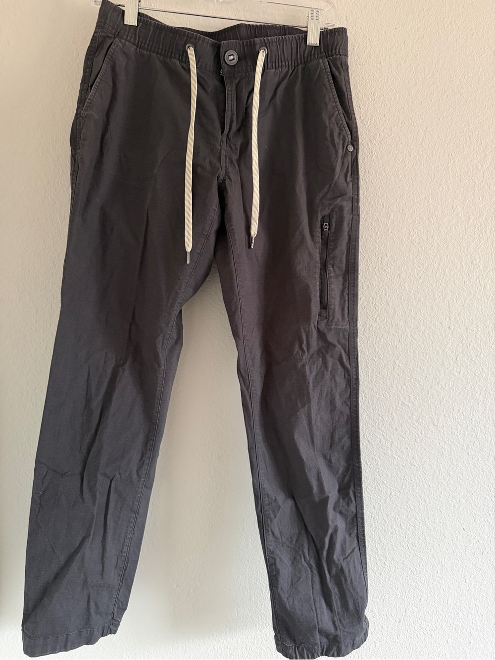 Vuori Women’s Jogger Pants Gray Drawstring Waist Zip Pocket Ripstop XS